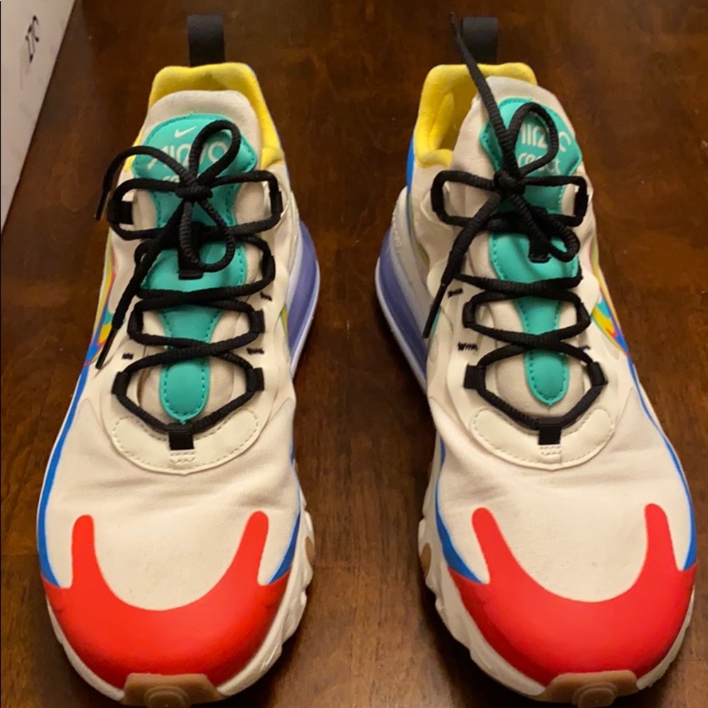 W Air Max 270 React
